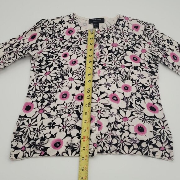 Cable & Gauge Cardigan Sweater White & Pink Flower Rhinestone Looking Buttons - Picture 9 of 9